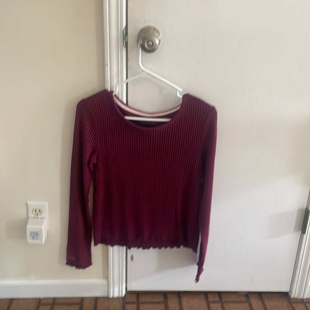 Long sleeve maroon shirt